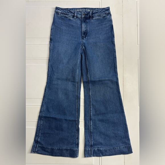 American Eagle Outfitters Denim - American Eagle Size 2 (29" Waist) High Rise Flare Blue Jeans Stretch Medium Wash